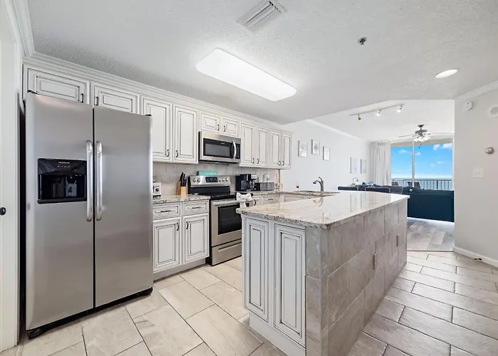 Club C-905 Direct Gulf Front Sleeps 7 Stunning Views *